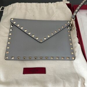 Valentino Garavani Rockstud Large Envelope Clutch Bag